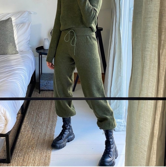 NWT ZARA | Lug Sole Combat Laced Leather Boots - Picture 4 of 16